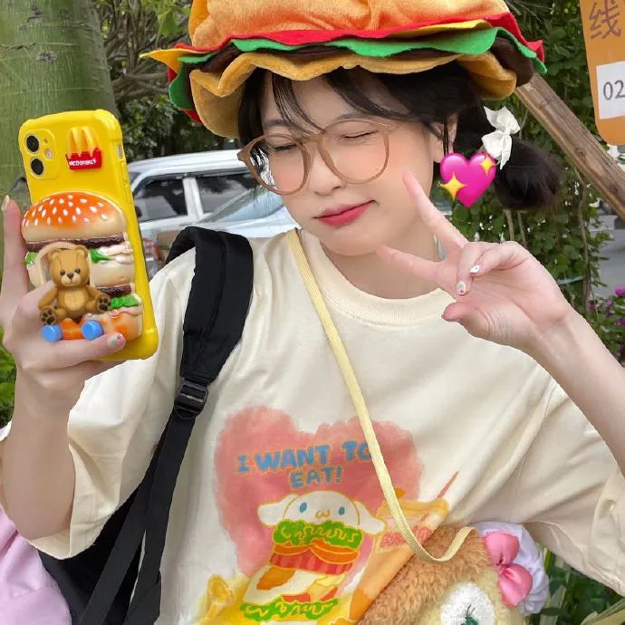 主妇之谜封面